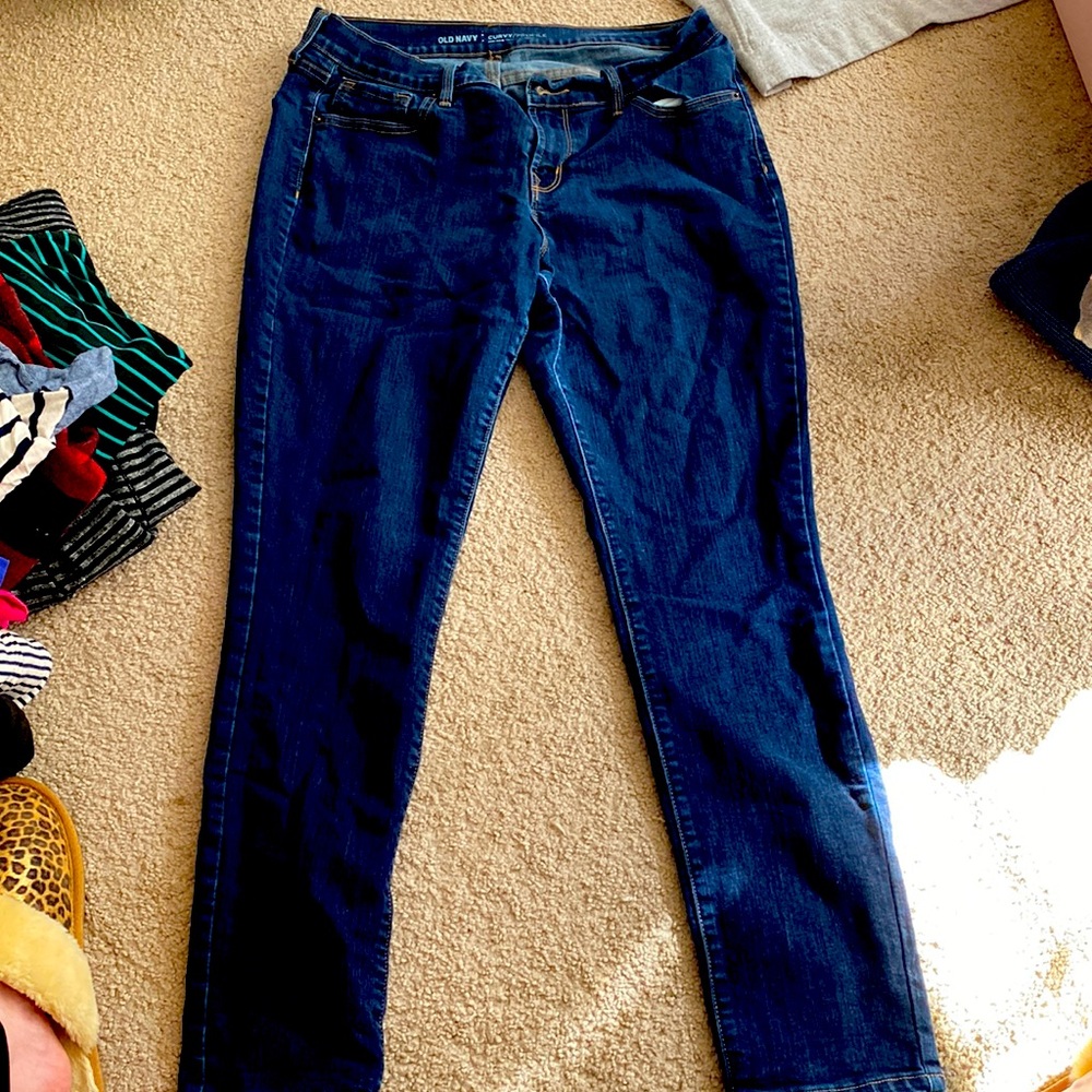 Dark wash skinny jeans